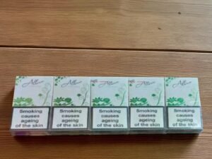 บุหรี่ Allure Menthol Super Slims