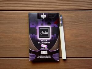 บุหรี่ John Black Blueberry Double Boost
