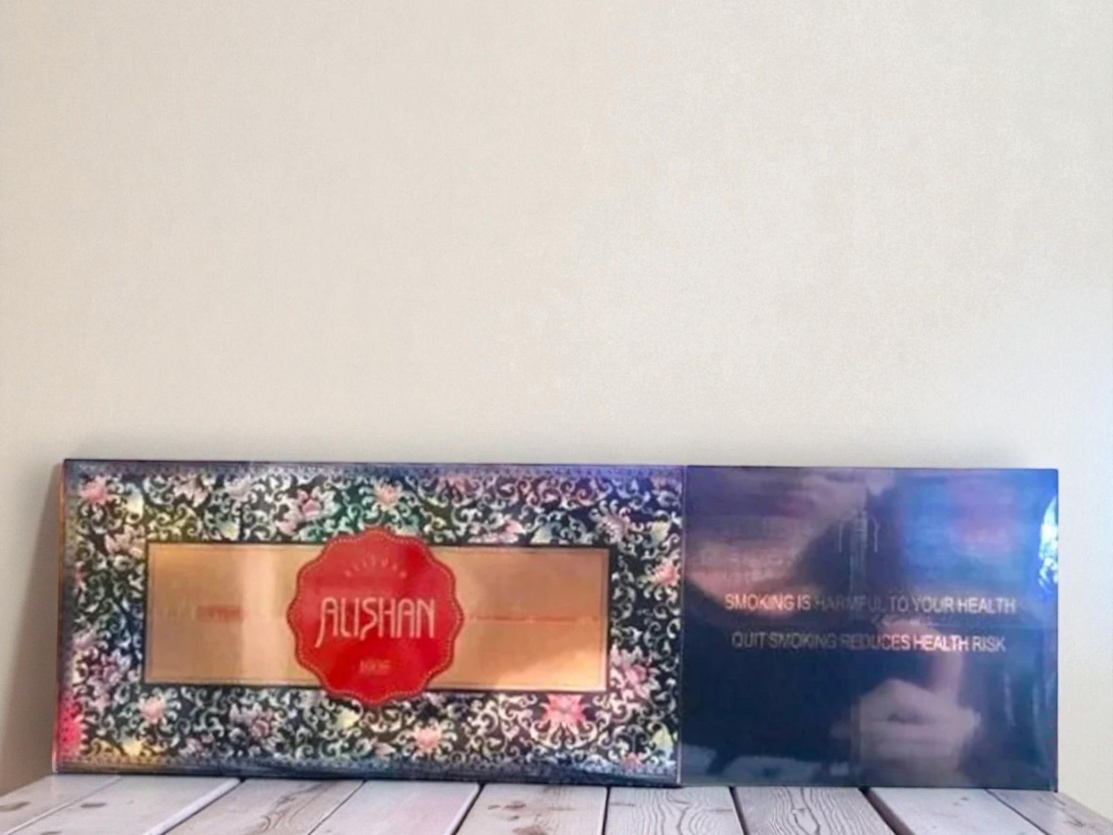 บุหรี่ Alishan Jing Tai Dian Lan Hard (ซองแข็ง)