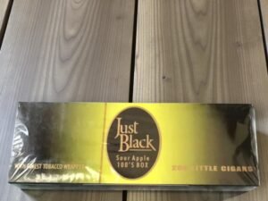 บุหรี่ Just Black Apple