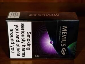 บุหรี่ Mevius Option Purple Grape 8 (1เม็ดบีบ)