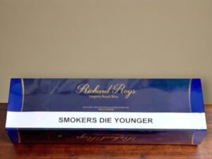 บุหรี่ Richard Roys Virginia Royal Blue