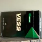 บุหรี่ VESS Fine Blend Black Menthol (ซองแข็ง)