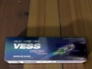 บุหรี่ Vess Mint & Blueberry Crush (2เม็ดบีบ)