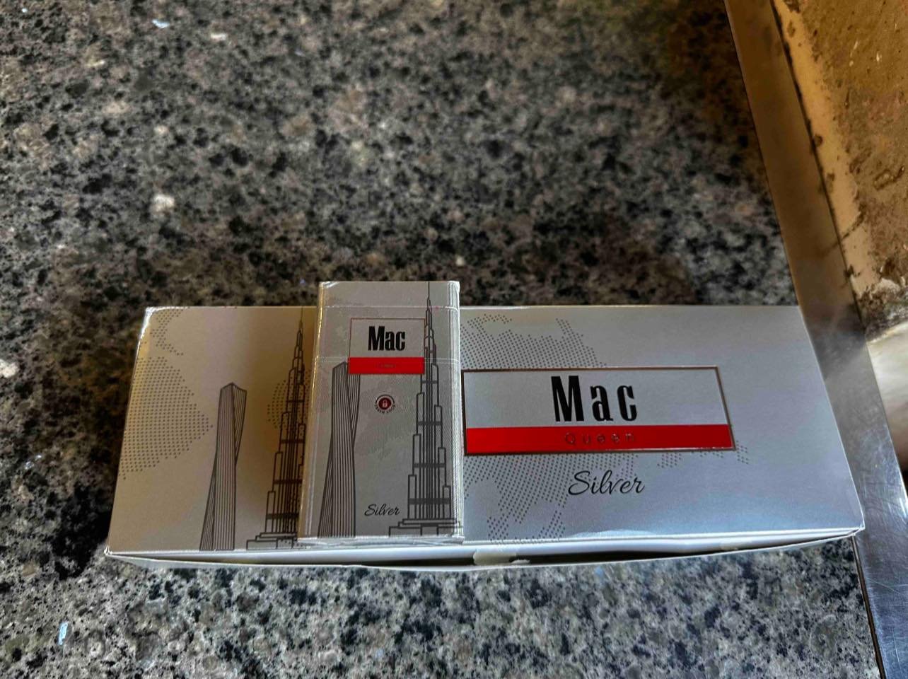 Magnate Super Slims Silver Queen Size ราคาถูก